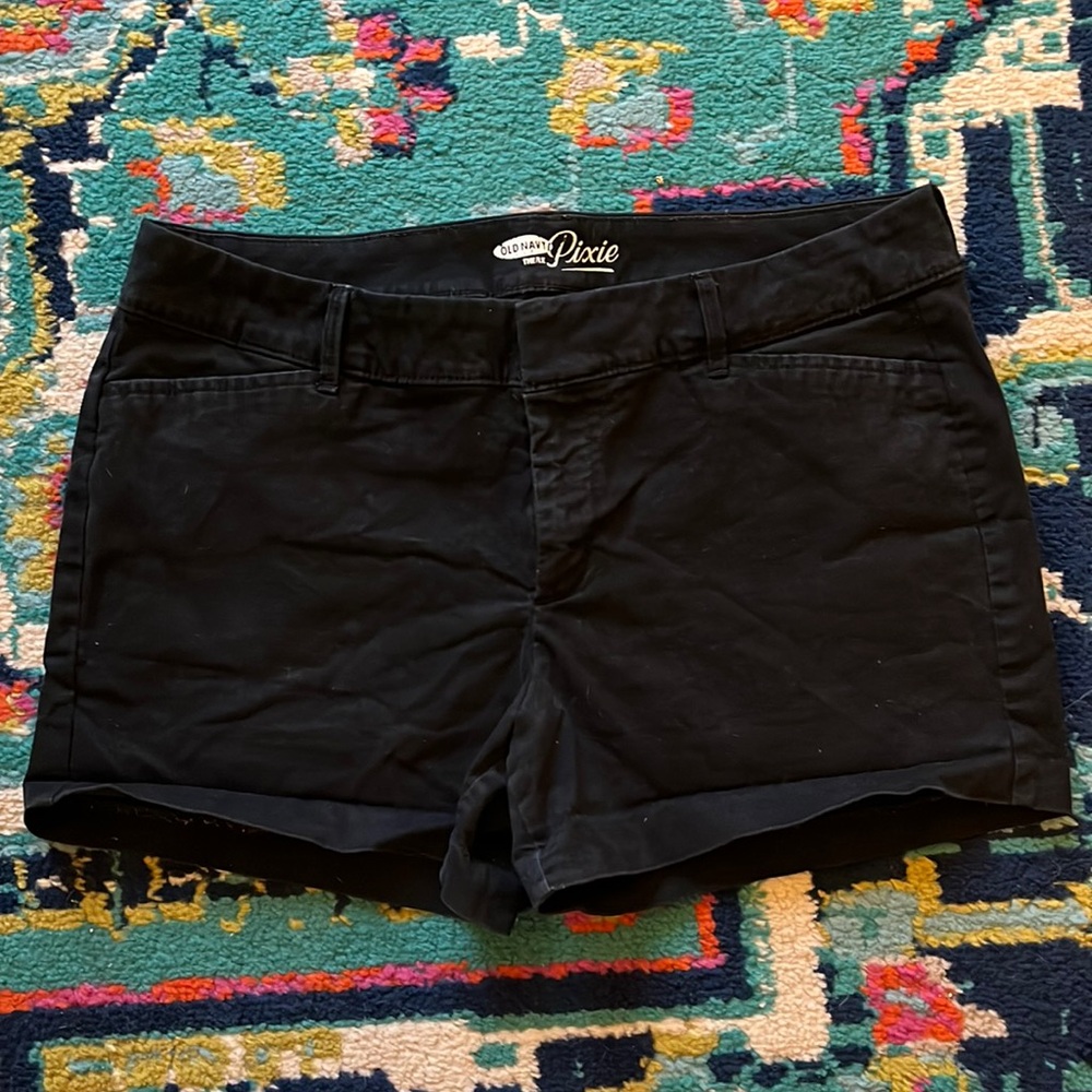 Womens Old Navy Black Pixie Shorts Size 8